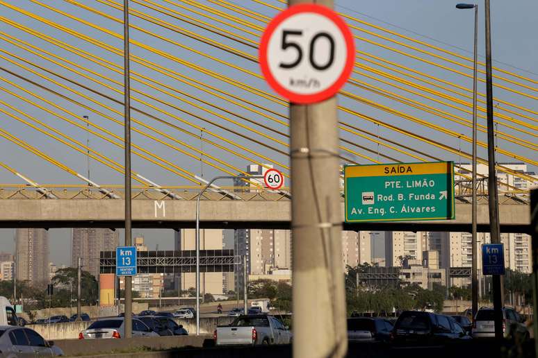 Limite de velocidade reduziu nas principais vias de São Paulo