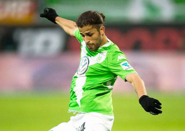 Lateral-esquerdo: Ricardo Rodríguez - Wolfsburg