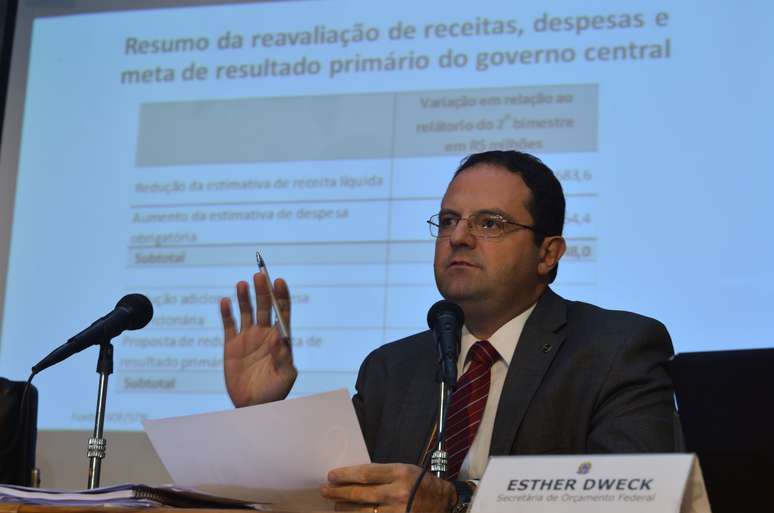 Ministro está confiante na aprovação, pelo Congresso Nacional, da redução da meta de superávit primário do setor público para 2015