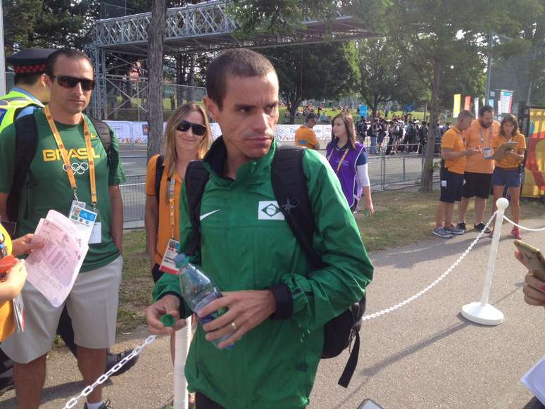 Franck Caldeira abandonou a prova da maratona do Pan