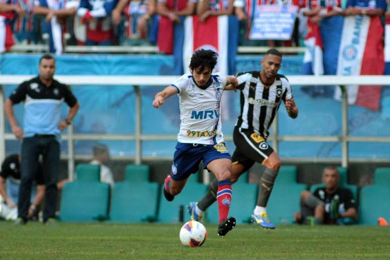 Bahia foi melhor no jogo, mas não conseguiu sair com a vitória em casa