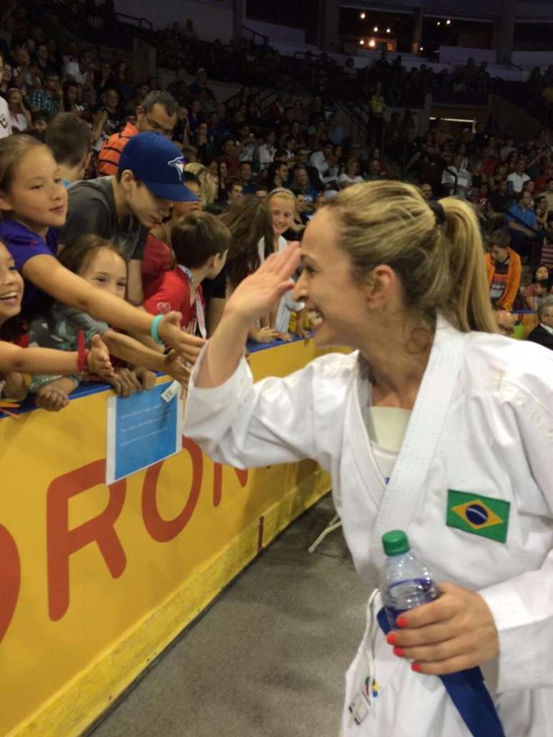 Natalia Brozulatto conquistou a medalha de ouro no karatê do Pan