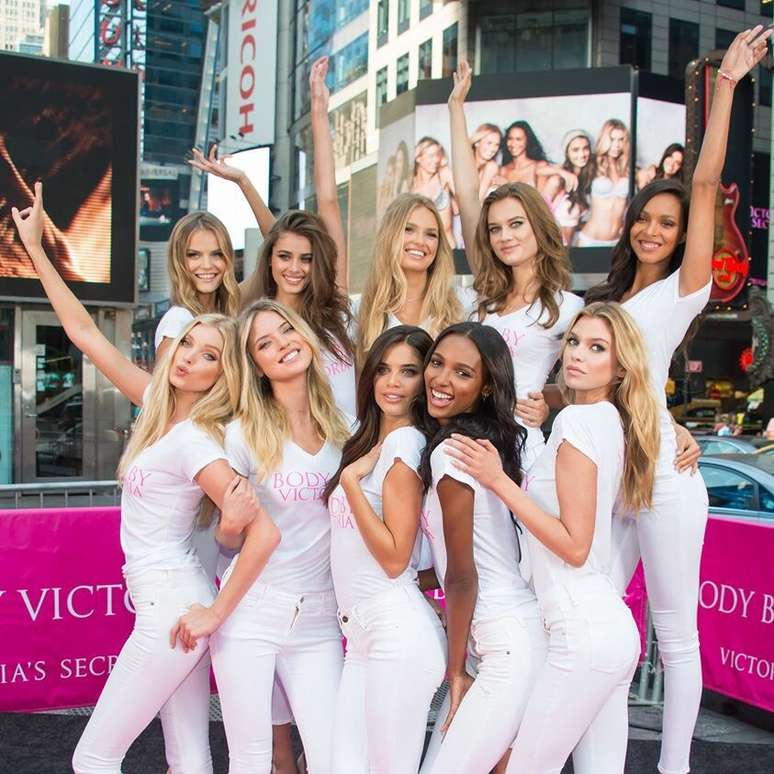 Novas angels da Victoria’s Secret em evento em Nova York