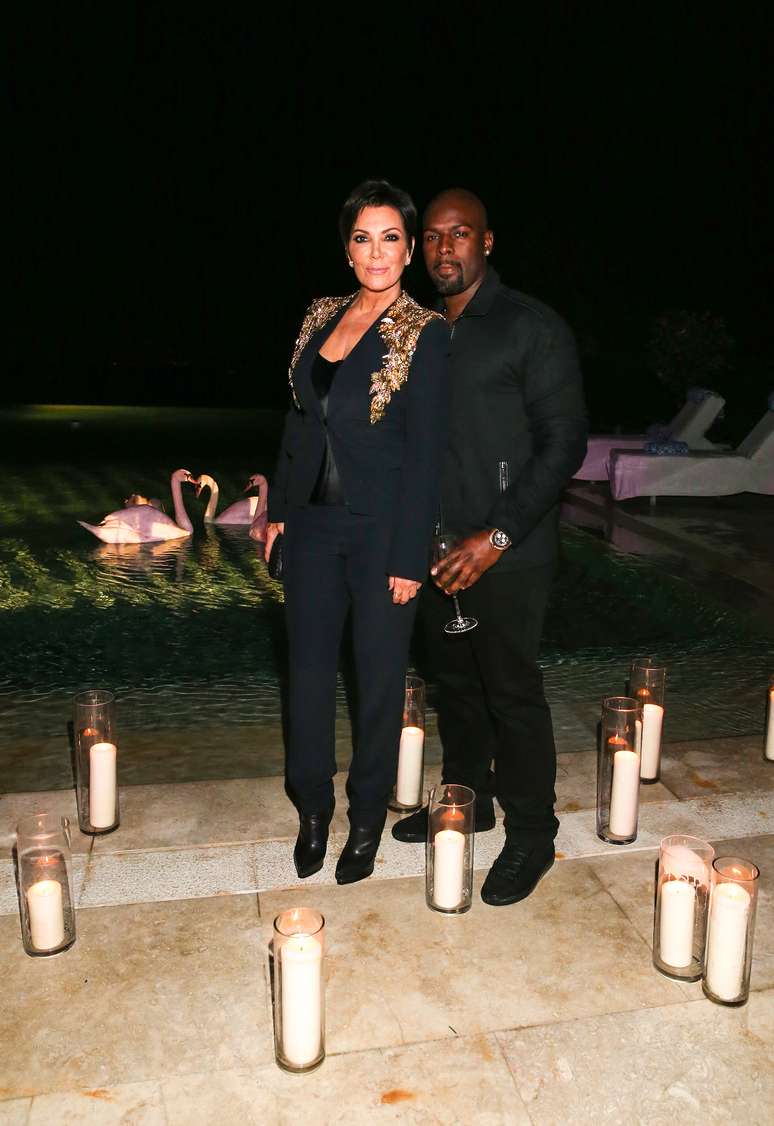 Casal Kris Jenner e Corey Gamble foram flagrados por Khloe Kardashian fazendo sexo 