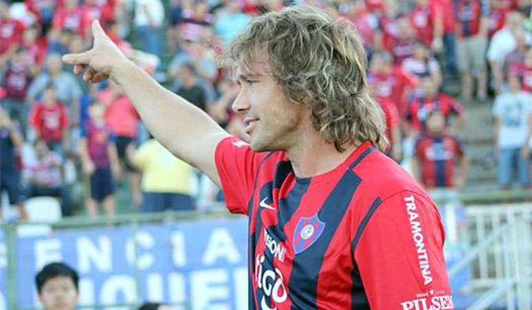 HOME - Apresentação de Lugano no Cerro Porteño