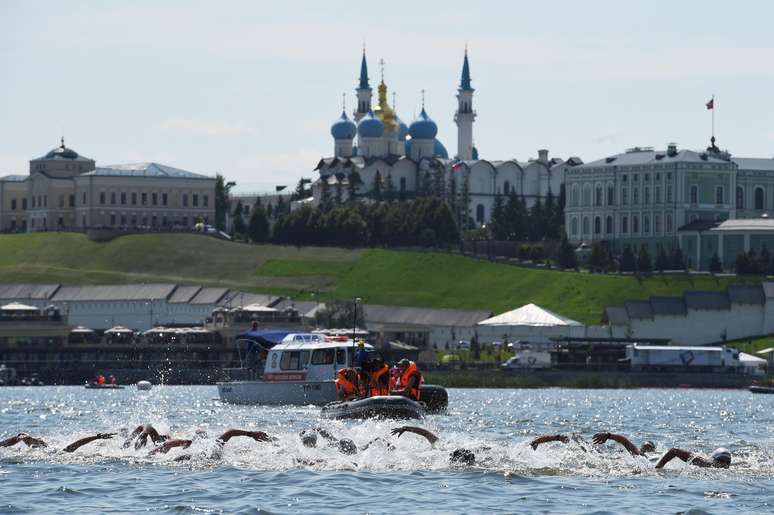 Maratona aquática foi disputada no rio Kazanka, na Rússia