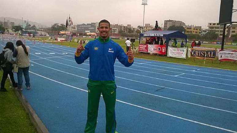 João Vitor de Oliveira garantiu marca nos 110 m com barreiras