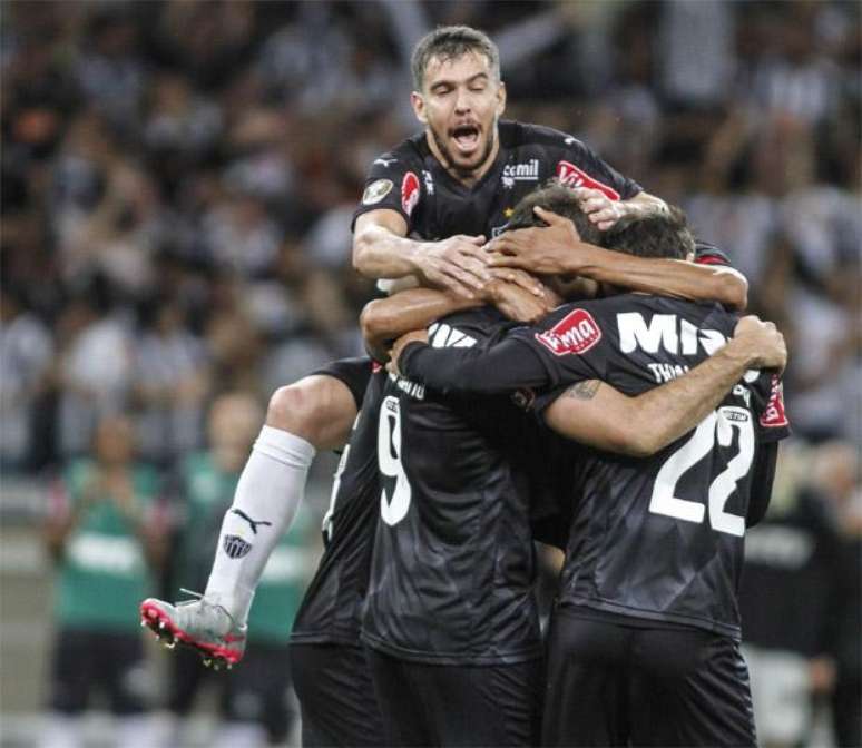 FOTOS - Atlético-MG bate o São Paulo no Mineirão