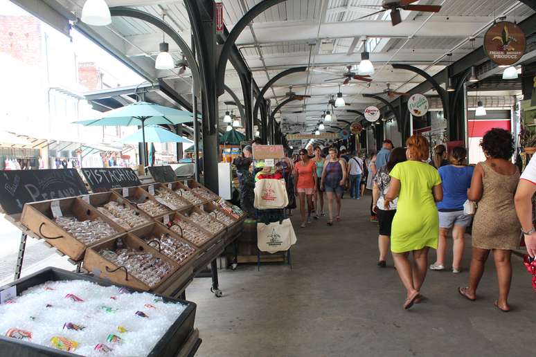 NOLA n&atilde;o &eacute; um para&iacute;so de compras como outros lugares dos Estados Unidos. Os produtos culturais e artesanais s&atilde;o mais valorizados