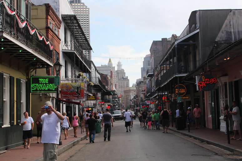 O French Quarter é a região mais visitada da cidade. Por lá, passam cerca de 10 milhões de turistas por ano, a maioria americanos