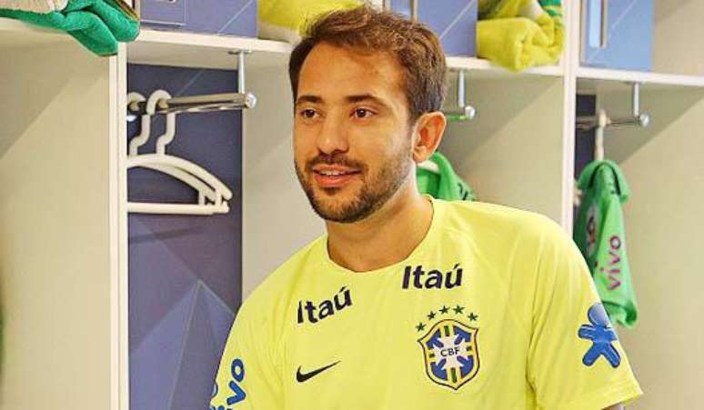 Home - Everton Ribeiro