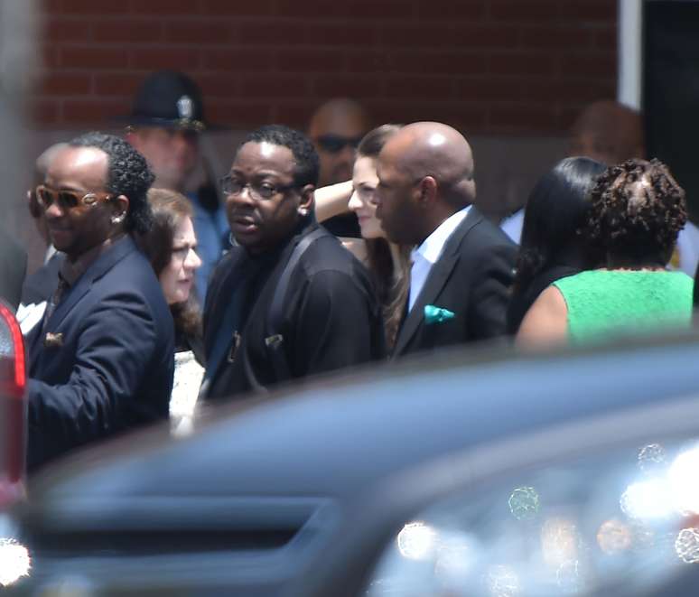 Bobby Brown, pai de Bobbi Kristina, chega ao funeral, neste sábado (1º), no Estado da Geórgia, Estados Unidos