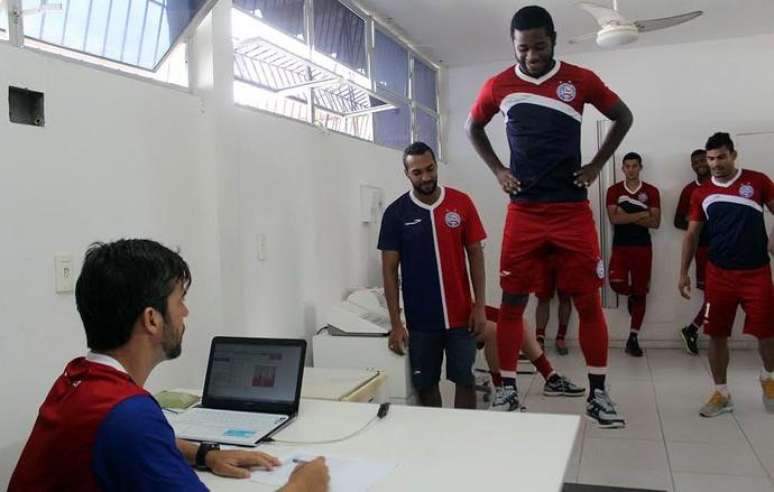 Jogadores do Bahia foram submetidos a teste de impulsão no Fazendão