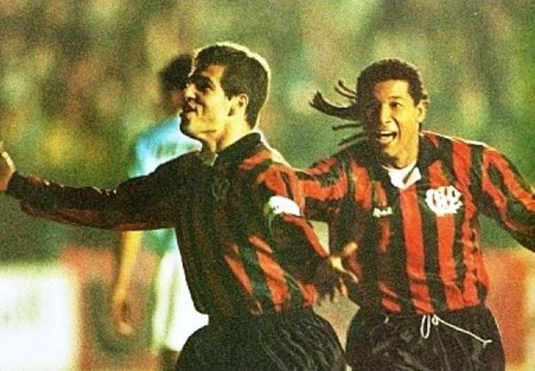 Paulo Rink e Oséas, em 1996, levaram o Atlético-PR até as quartas-de-final da Série A