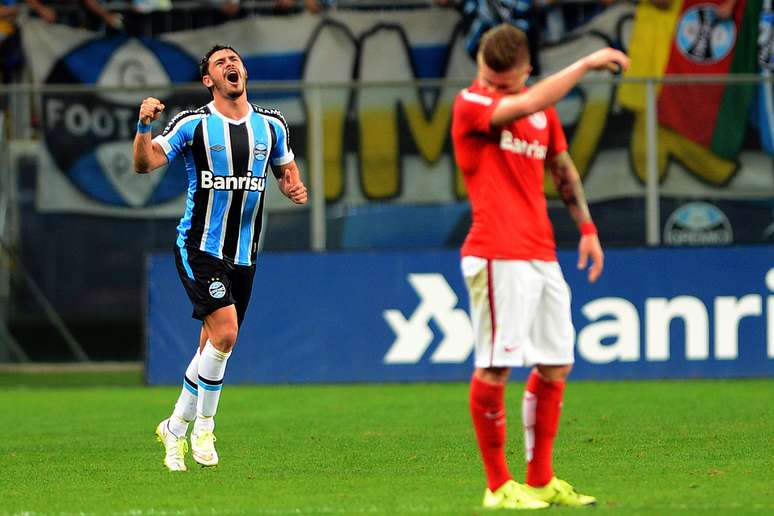 Giuliano abriu o placar com um gola&ccedil;o