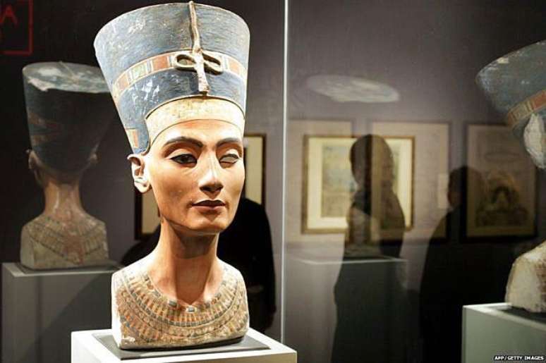 A localização dos restos da rainha Nefertiti ainda é considerada por arqueólogos um grande mistério
