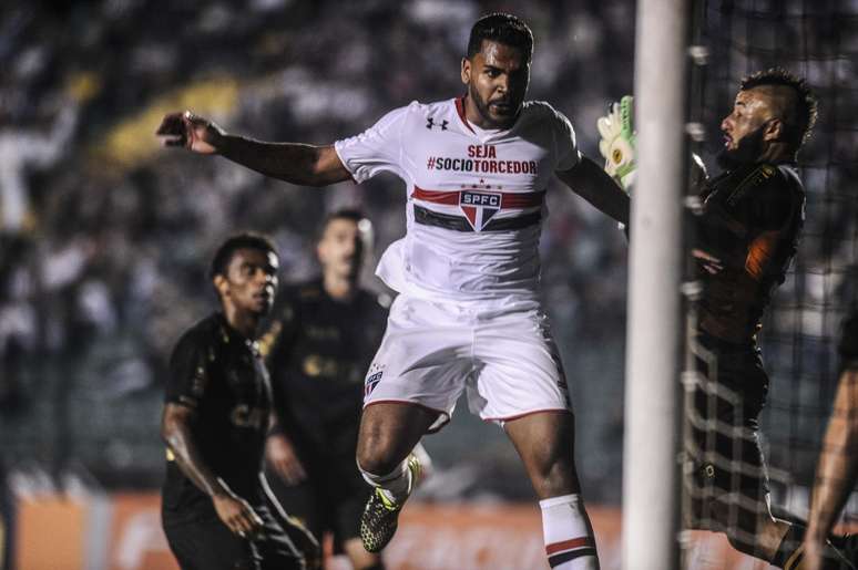 Breno foi titular pela primeira vez desde seu retorno ao S&atilde;o Paulo
