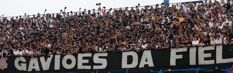 Torcida corintiana foi a Florianópolis e não se decepcionou com o resultado