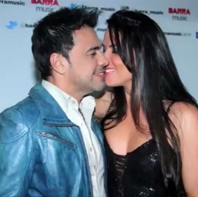 Graciele se declarou ao amado ao comemorar os 53 anos do sertanejo