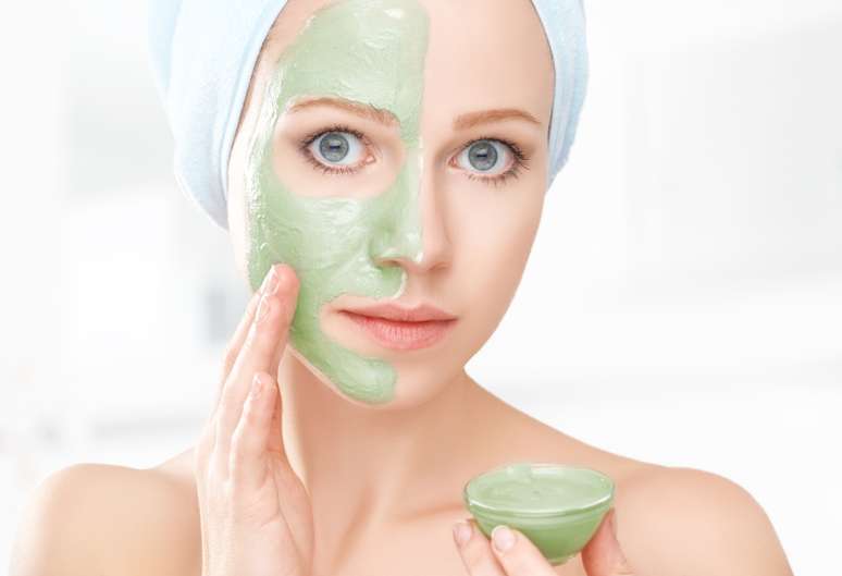 Procure utilizar cosméticos específicos para o seu tipo de pele.