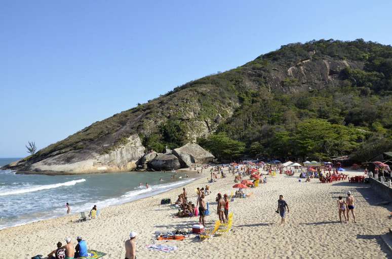 Apesar de distante do Centro, a praia de Grumari é ótima atração no Rio