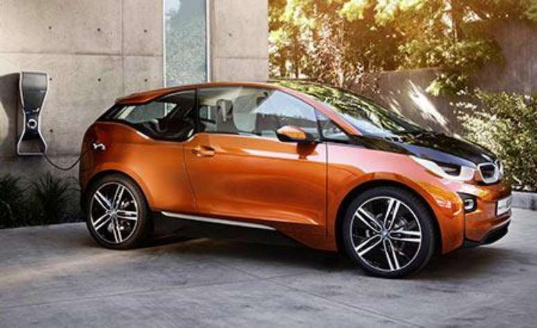 Modelo BMW i3 é o único elétrico comercializado no Brasil atualmente