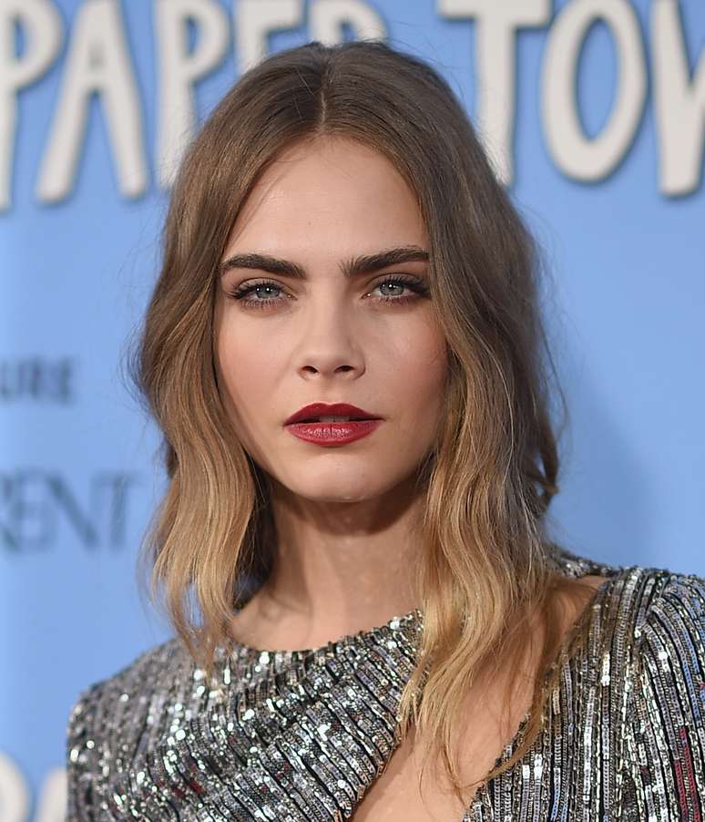 A top Cara Delevingne também já afirmou ser bissexual