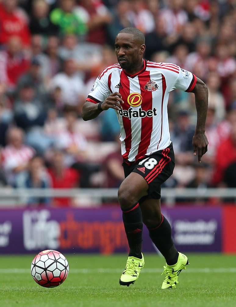 Jermain Defoe, jogador do Sunderland, busca "assistente pessoal executivo"