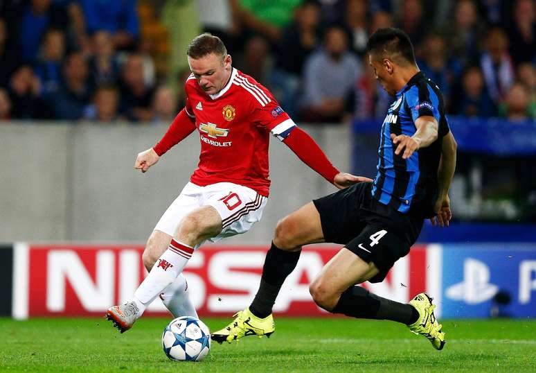 O atacante inglês Rooney foi a estrela da partida com seus três gols marcados