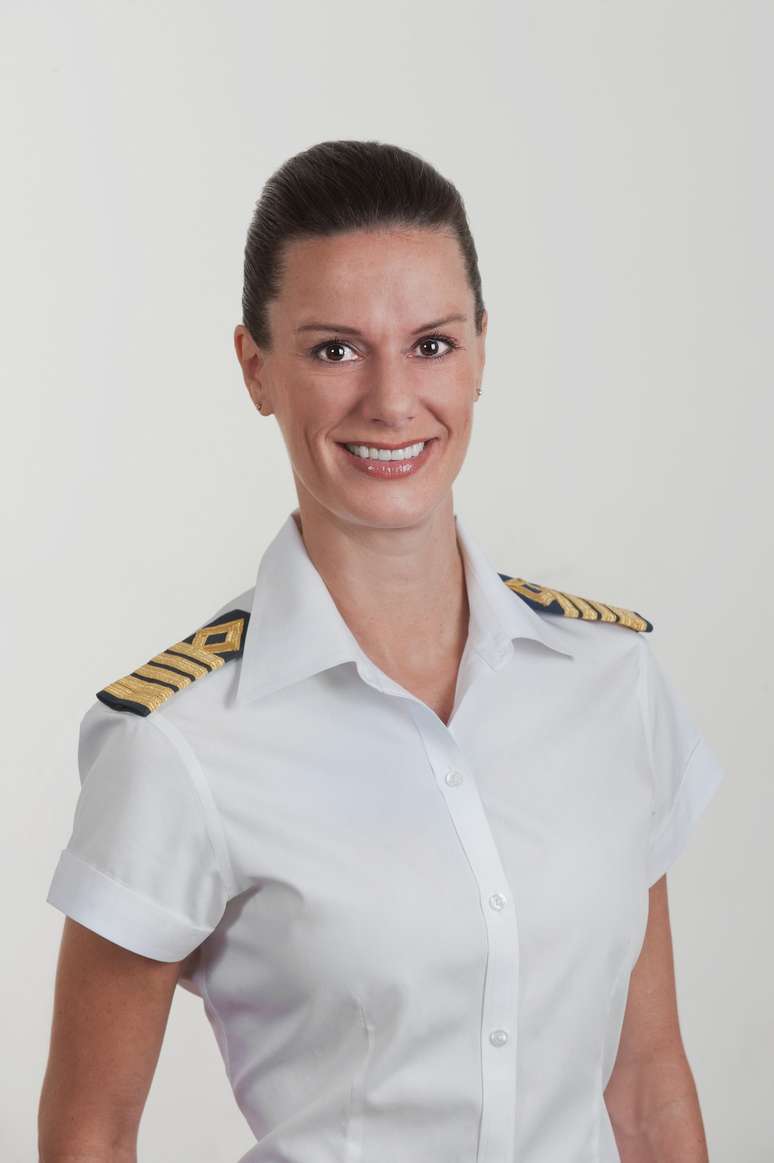 Kate McCue tornou-se a primeira norte-americana capitão de um cruzeiro