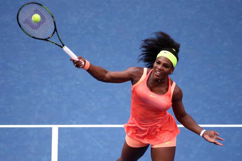 Os 26 erros não-forçados fizeram Serena suar para bater a rival holandesa