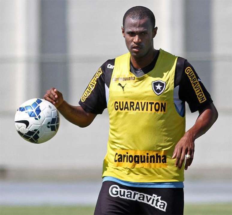 Treino Botafogo, Airton