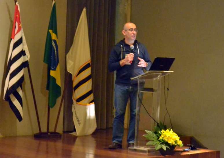 Jordi Ribera, t&eacute;cnico da Sele&ccedil;&atilde;o Masculina de Handebol, em evento da Federa&ccedil;&atilde;o Paulista