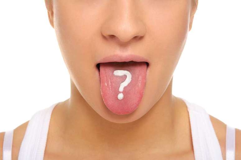 Exame indolor mede quantidade e qualidade da saliva para prevenir problemas bucais, como o mau hálito