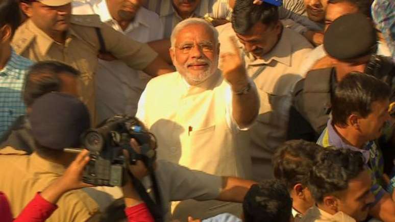 Narendra Modi, primeiro-ministro da &Iacute;ndia, prometeu medidas para destravar economia