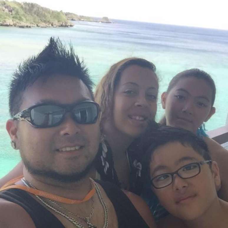 Fam&iacute;lia de Alex Sakaue: "agora s&oacute; resta recome&ccedil;ar", diz o brasileiro