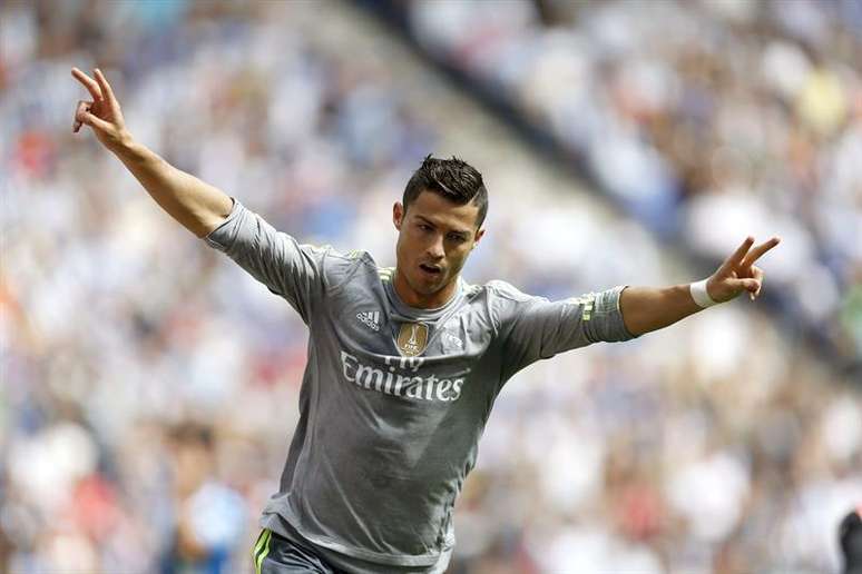 Cristiano Ronaldo pode ser alvo de proposta bilionária do Paris Saint-Germain