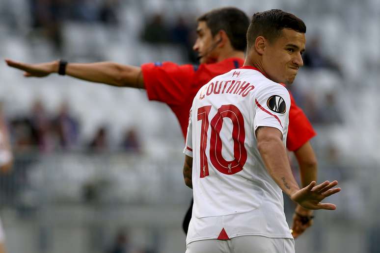 Convocado por Dunga para as Eliminatórias, Coutinho não conseguiu aumentar a vantagem sobre o Bordeaux