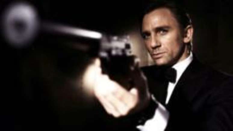 Diretor do MI5 diz que adora filmes de James Bond porque eles são ficcionais