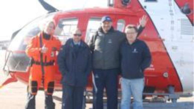 Sergey Ananov e a equipe de resgate