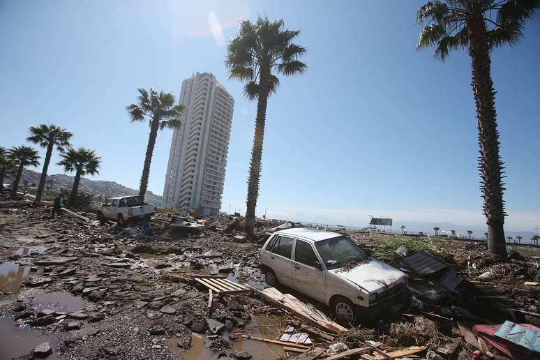 Em 16 de setembro de 2015 outro terremoto causou danos ao Chile