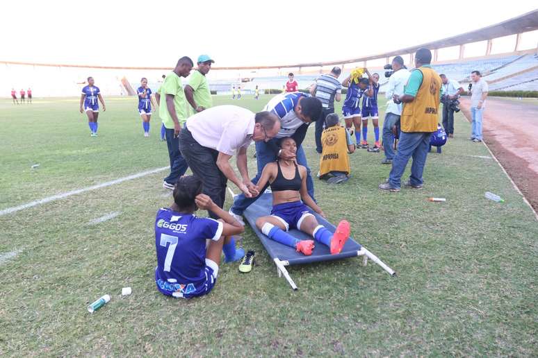 Sete jogadoras desmaiaram durante jogo do Campeonato Brasileiro no Piauí