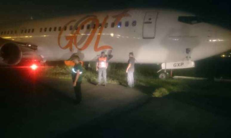 Acidente causou o atraso de dezenas de voos no aeroporto carioca