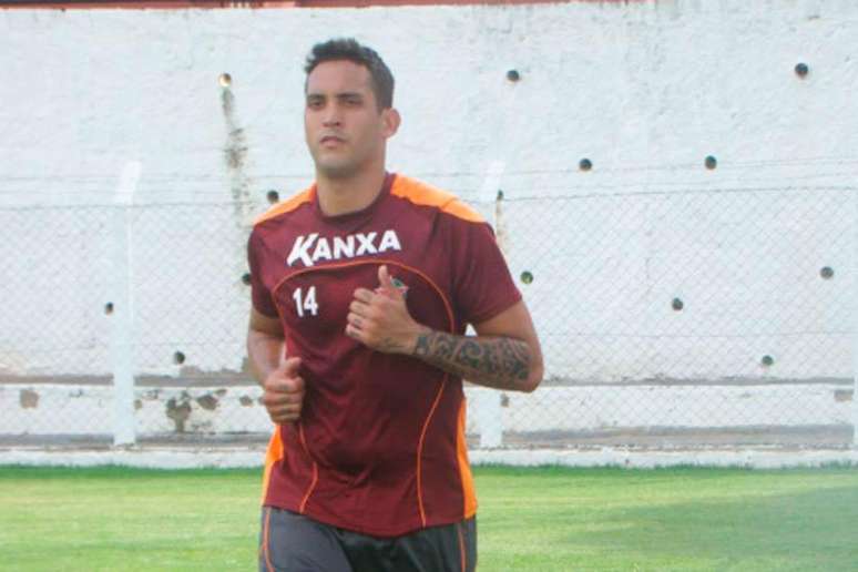 Douglas espera Boa Esporte com outra postura após equipe se salvar do rebaixamento no Mineiro