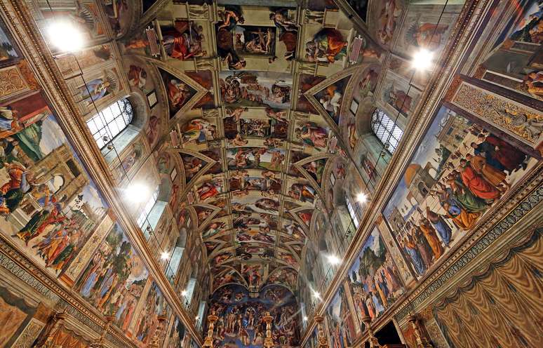 A Capela Sistina é um dos locais mais famosos do Vaticano
