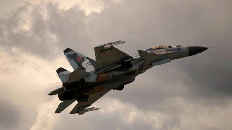 Aviões de combate russos já estão bombardeando locais na Síria