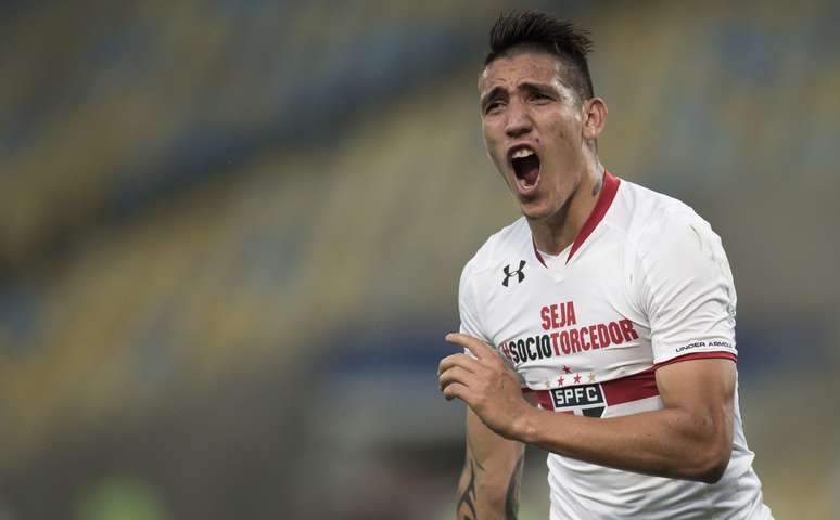 Centurión marcou o gol do São Paulo no empate com o Vasco pela Copa do Brasil