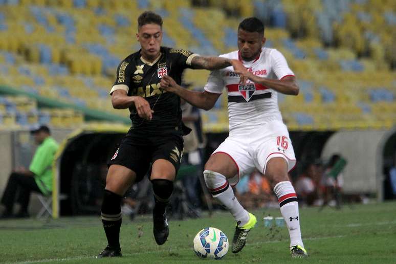 Atacante Romarinho, filho de Rom&aacute;rio, teve chance de entrar na etapa final