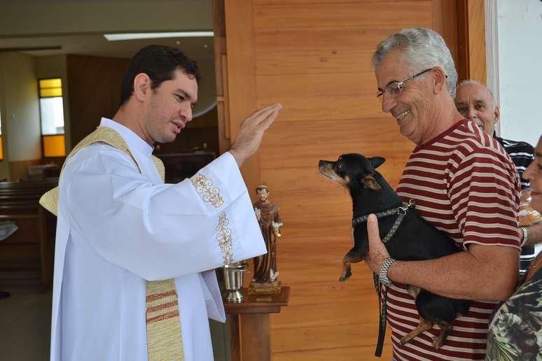 O senhor Francisco e seu cachorrinho Kiko