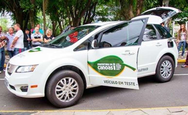 Carro E6 da fábrica chinesa BYD será testado em Canoas